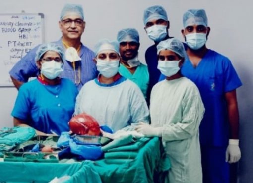 Huge Uterine Tumour about 3 Kg Weight has been Successfully Operated and Removed by Surgical Team of Renova Hospitals, Langar Houz